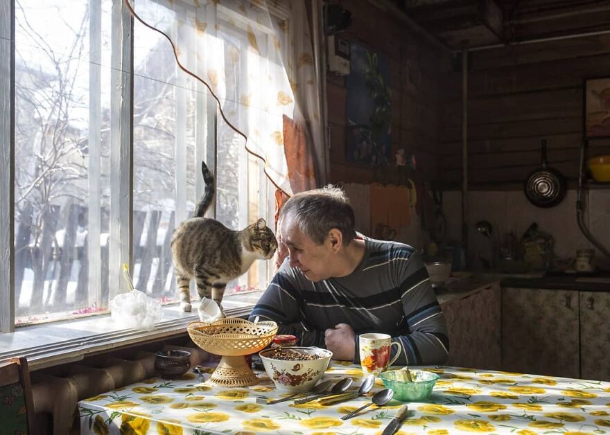 Photographer Alexey Vasiliev Shows The Daily Life Of Russia's Coldest Region