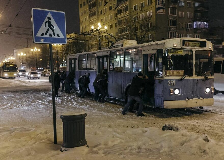 Photographer Alexey Vasiliev Shows The Daily Life Of Russia's Coldest Region