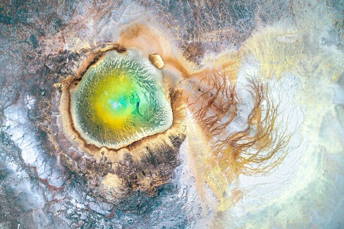 Dragon's Eye (Nature/Aerial, Gold)