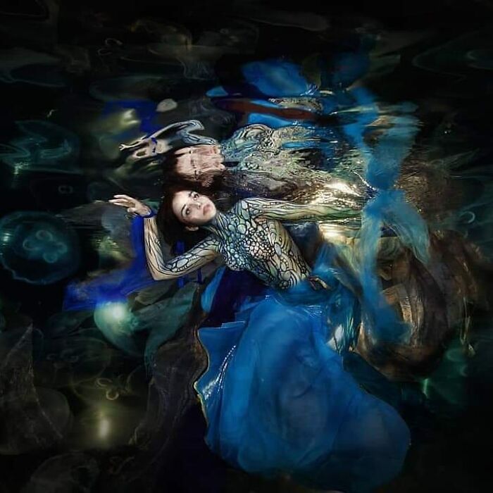 The Animals Painted On This Artist's Contorted Models Will Stir Your Mind