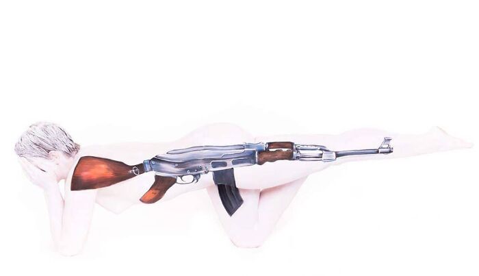 The Animals Painted On This Artist's Contorted Models Will Stir Your Mind