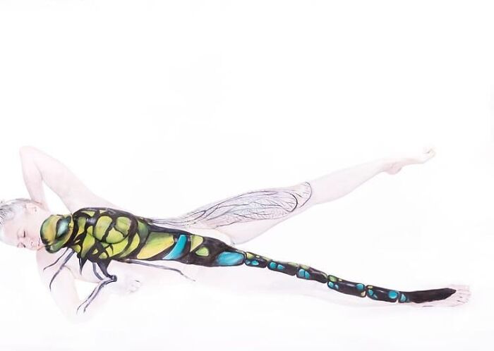 The Animals Painted On This Artist's Contorted Models Will Stir Your Mind