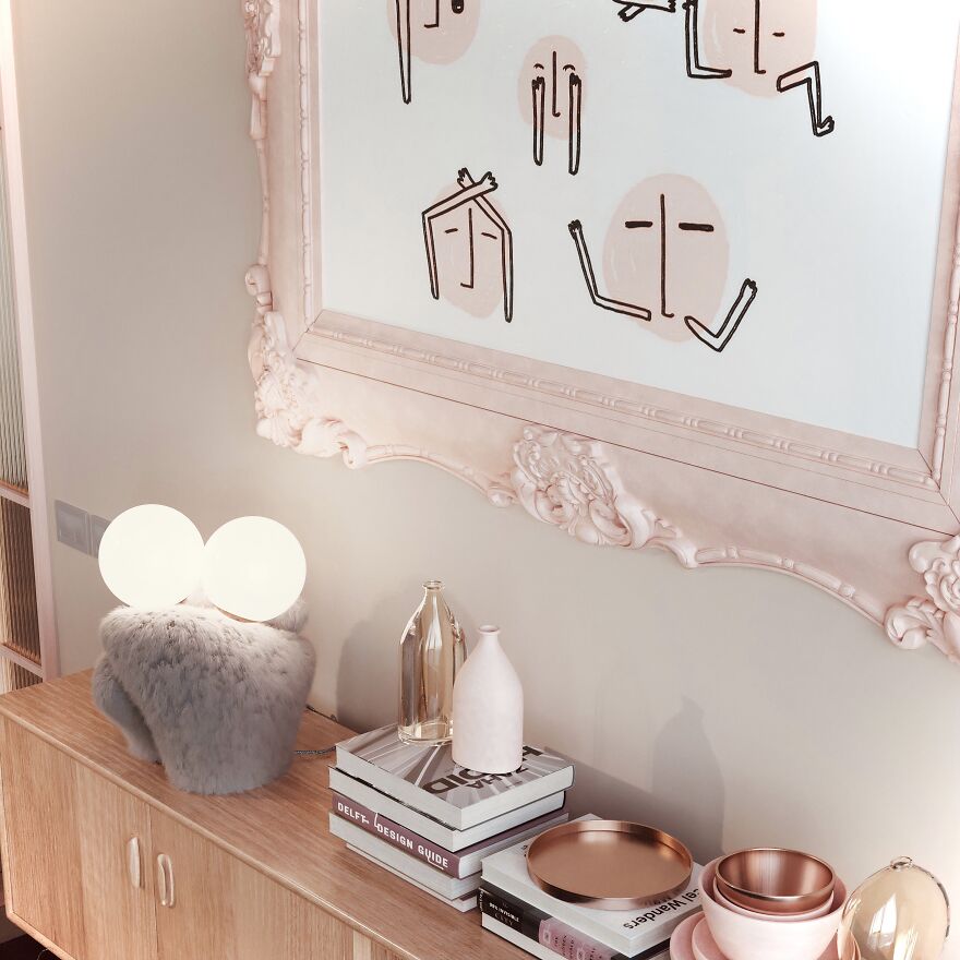 My Hug Lamp Celebrates End Of Social Distancing (6 Pics)