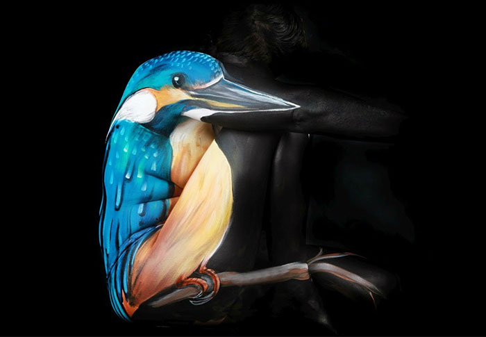 The Animals Painted On This Artist's Contorted Models Will Stir Your Mind