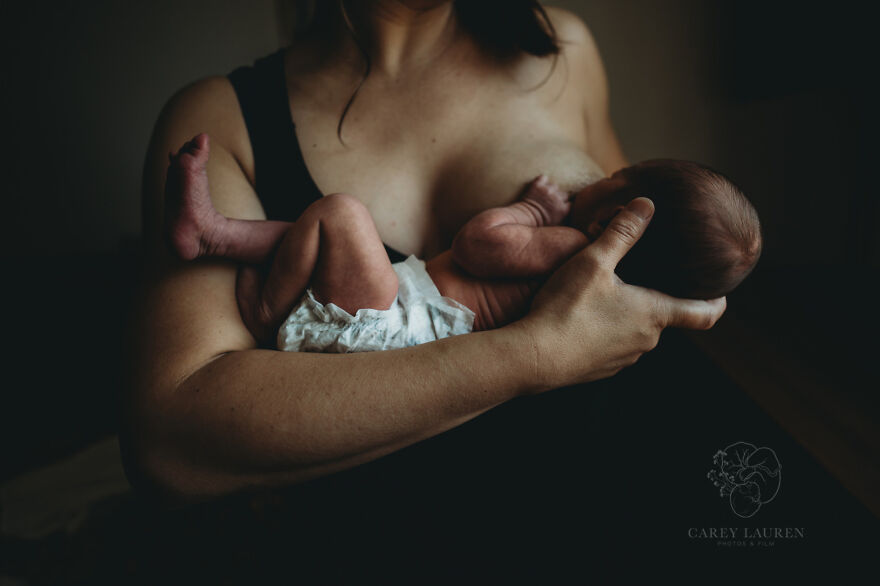 Best In Fresh 48: "Nursing A Newborn" By Carey Lippert , United States