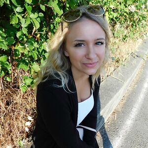 samanthabazarek avatar