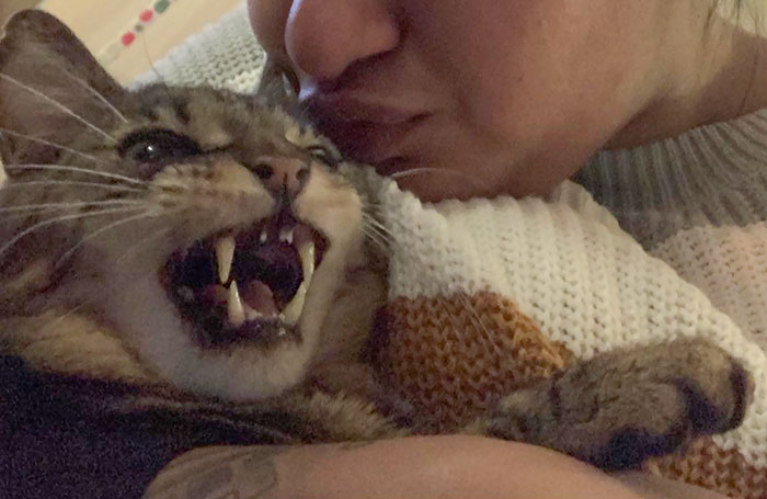 He Didn’t Wanna Kiss From Mom