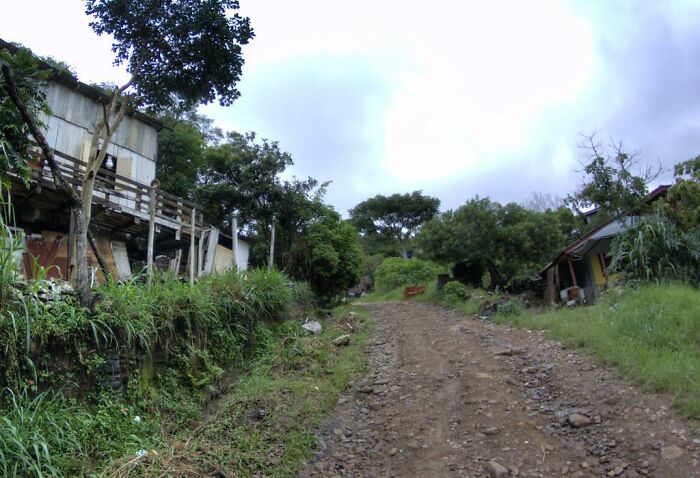 35 People Who Grew Up Poor Share What Unwritten Rules They Abided By To Get By