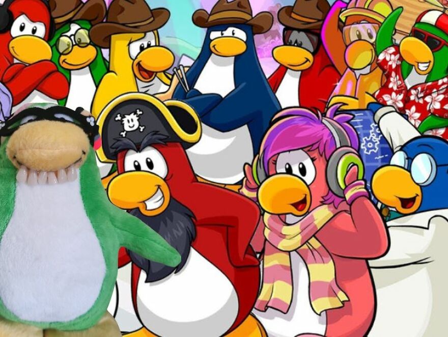 I Add Teeth Onto Soft Toys Then Put Them In Movie Scenes