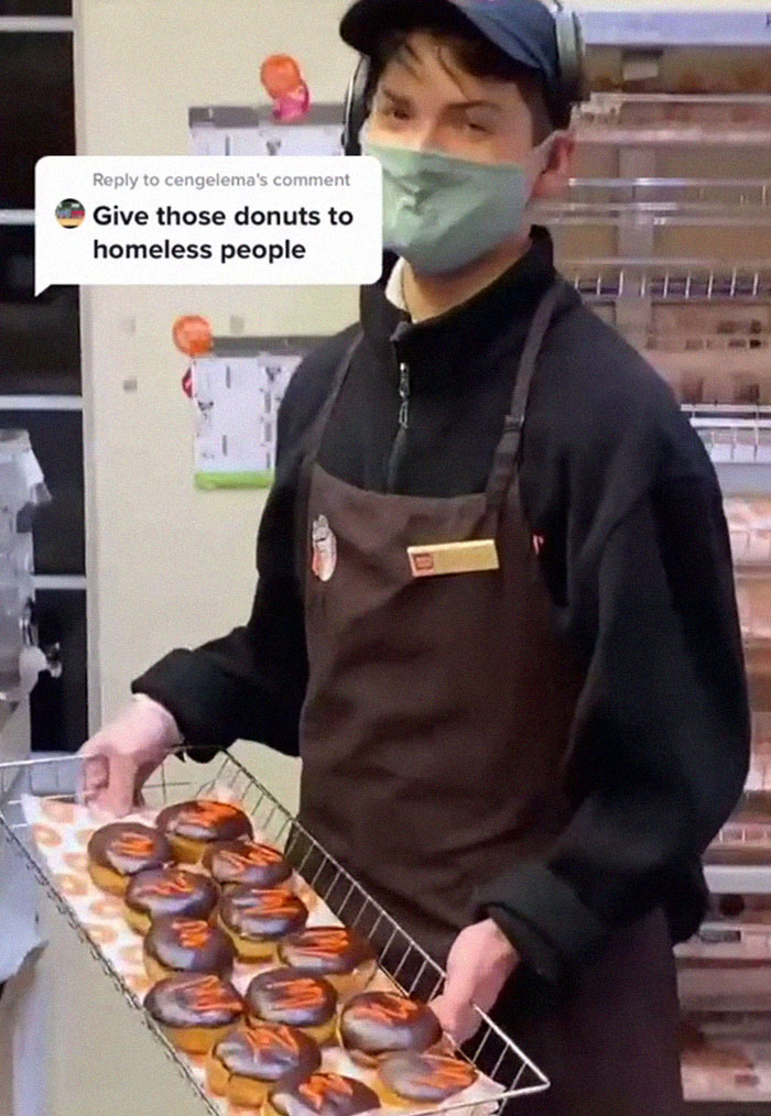 Guy Can’t Stand Throwing Away So Many Donuts At His Job, Ends Up Giving Them To The Homeless, Gets Fired Guy Can’t Stand Throwing Away So Many Donuts At His Job, Ends Up Giving Them To The Homeless, Gets Fired
