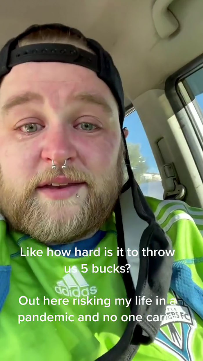 Struggling Uber Eats Driver Asks Customers To Leave Tips