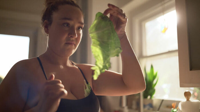 New Ad Shows The Reality Of Lactating Breasts And It’s Set To Air During The Golden Globes New Ad Shows The Reality Of Lactating Breasts And It’s Set To Air During The Golden Globes