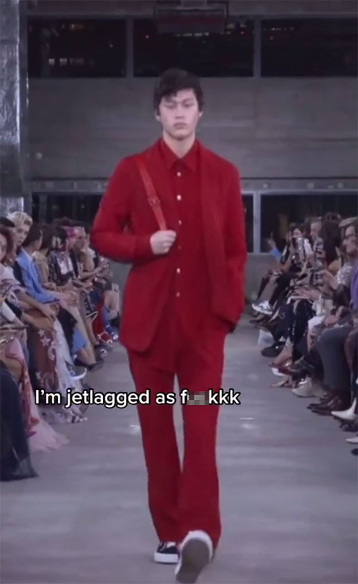 Model Shares What Goes Through His Mind During His Runway Walk And People Think It's Hilarious Model Shares What Goes Through His Mind During His Runway Walk And People Think It's Hilarious