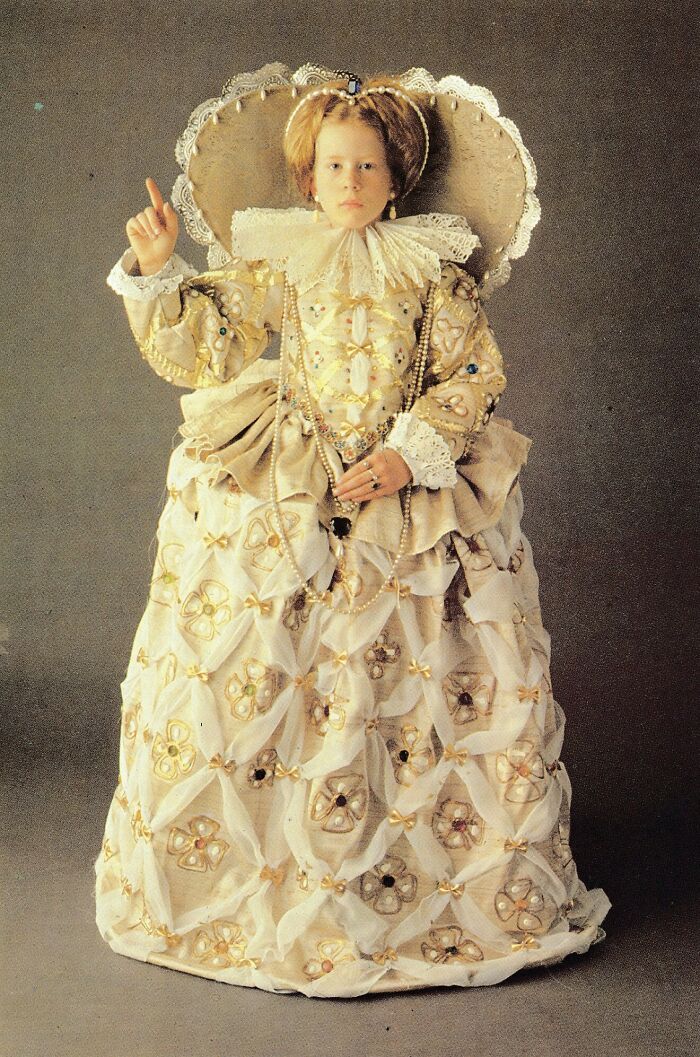 Funny-Vintage-Costumes-Book-Jane-Ashers