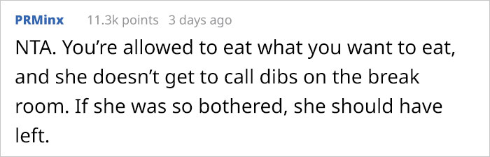 Person Starts A Debate Online After Their Vegan Coworker Asks Them To Eat Burger Outside Person Starts A Debate Online After Their Vegan Coworker Asks Them To Eat Burger Outside