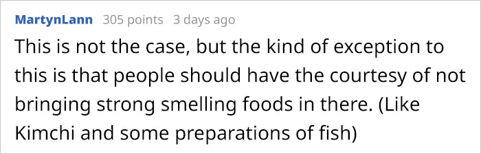 Person Starts A Debate Online After Their Vegan Coworker Asks Them To Eat Burger Outside Person Starts A Debate Online After Their Vegan Coworker Asks Them To Eat Burger Outside