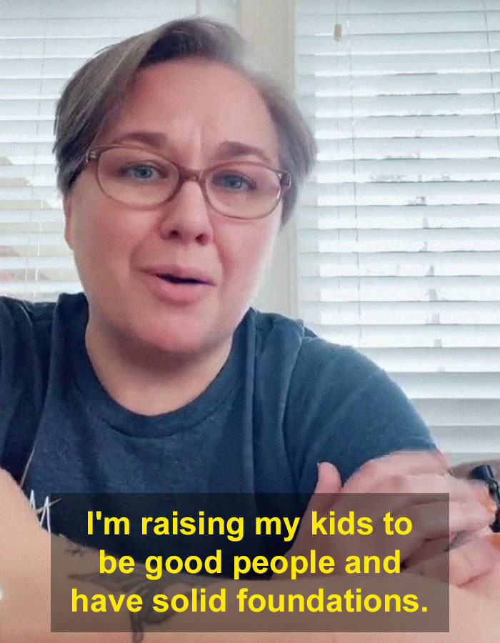 People Are Applauding This Mom For Teaching Her Daughters That Virginity Doesn't Exist