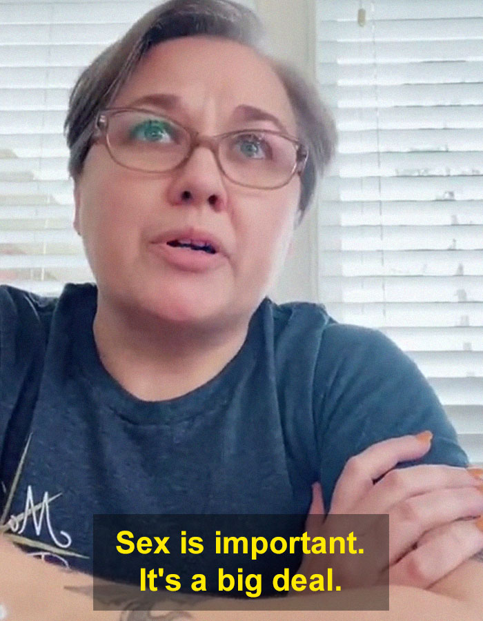 People Are Applauding This Mom For Teaching Her Daughters That Virginity Doesn't Exist People Are Applauding This Mom For Teaching Her Daughters That Virginity Doesn't Exist
