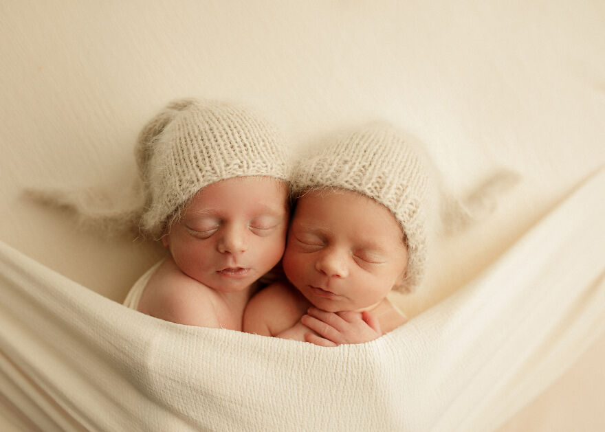 I Photograph Newborn Twins In Chicago