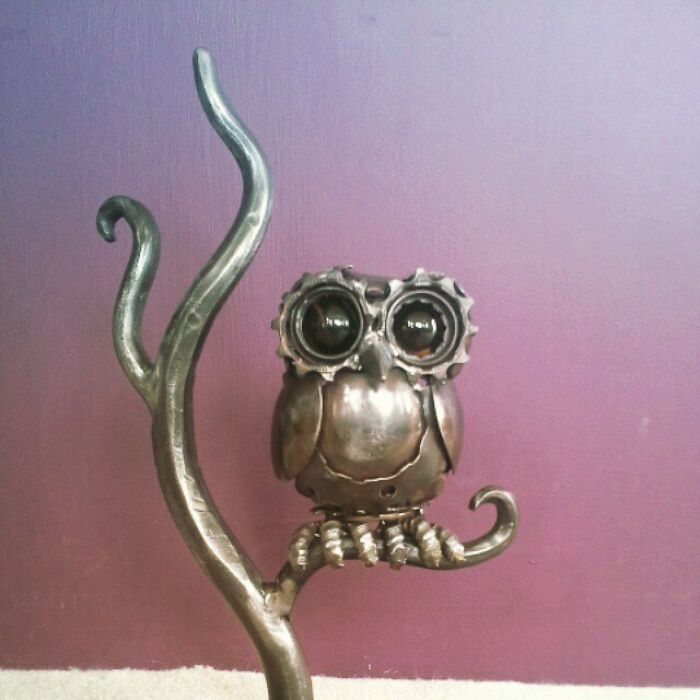 Artist Finds In The Trash His Inspiration For Making Amazing Sculptures