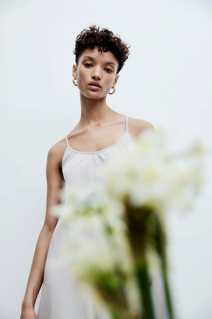 This Is The Exact Reason Why Shopping Online At Zara Is Impossible