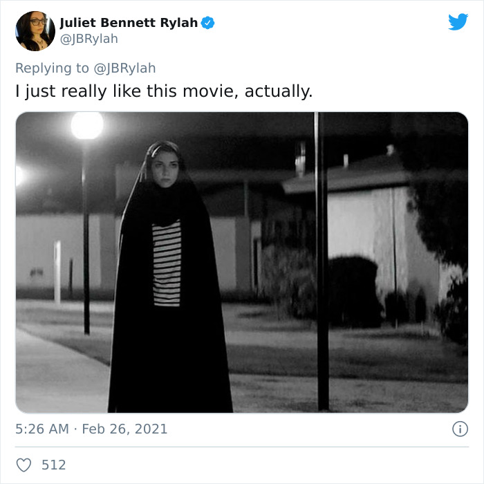 A Girl Walks Home Alone At Night (2014)