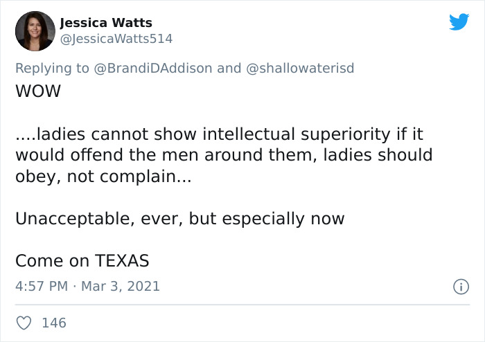 Teacher Gives 'Chivalry' History Lesson, Assigns Students To Follow Outdated Sexist 'Chivalric' Rules For A Day