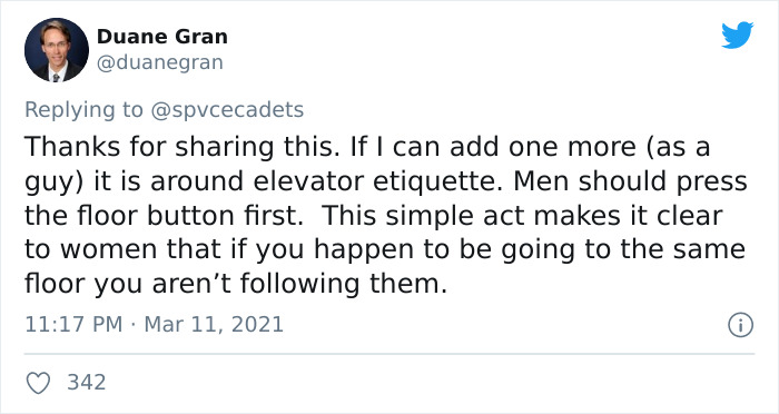 6 Simple Tips On How Men Can Help Women Feel Safer In Public And Other Situations Shared By A Twitter User 6 Simple Tips On How Men Can Help Women Feel Safer In Public And Other Situations Shared By A Twitter User