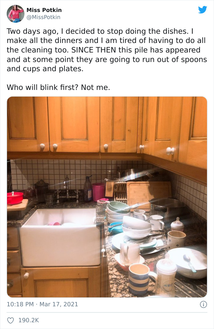 Woman Stops Doing Chores, Sees How Long Her Family Will Last Until They Do It Themselves Woman Stops Doing Chores, Sees How Long Her Family Will Last Until They Do It Themselves