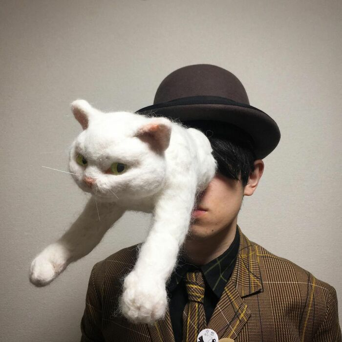Japanese-Artist-Weird-Felted-Cats-Technology-Sacocho