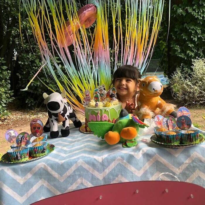 Girl Has Been Living In The Hospital For A Year, Gets Adopted By This Guy Who Always Wanted To Be A Dad Girl Has Been Living In The Hospital For A Year, Gets Adopted By This Guy Who Always Wanted To Be A Dad