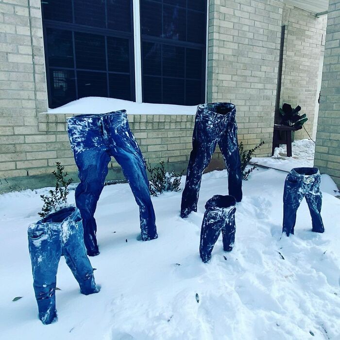 Frozen-Pants-Online-Trend-Winter-Cold-Weather