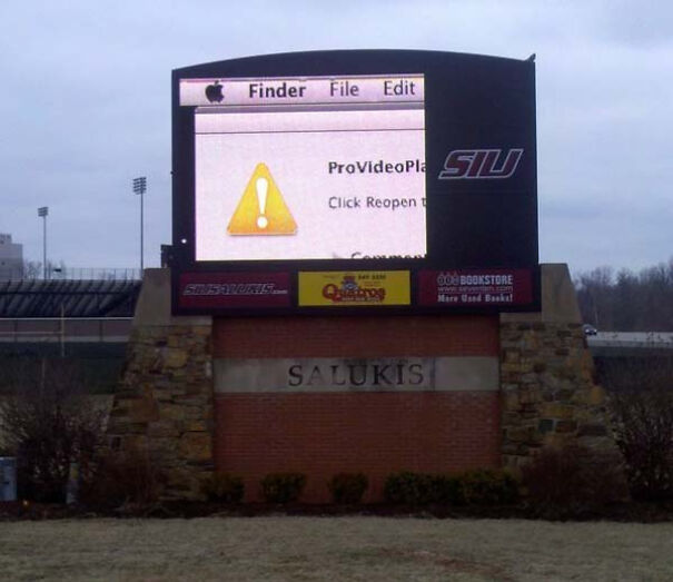 15 Sign Fails I Can't Stop Laughing At.