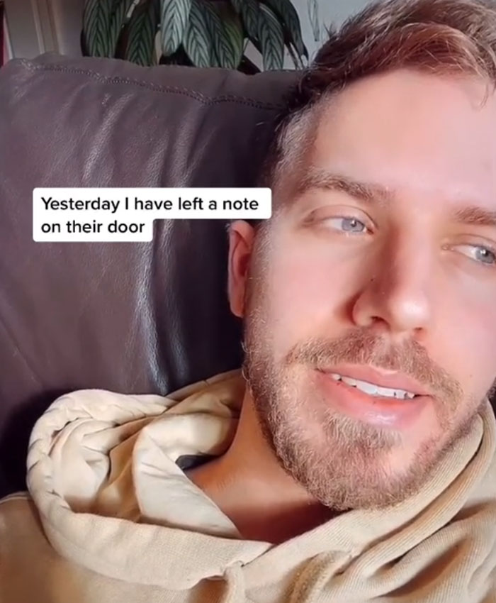 Man Goes Viral With 1.7M Views After Filming Himself Playing Piano Duets With A Mystery Neighbor On The Other Side Of The Wall