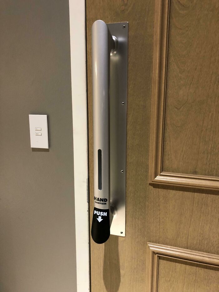 This Bathroom Door Handle Has A Built-In Hand Sanitizer Dispenser