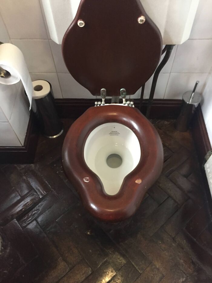 Unusual Gentleman’s Toilet Shape