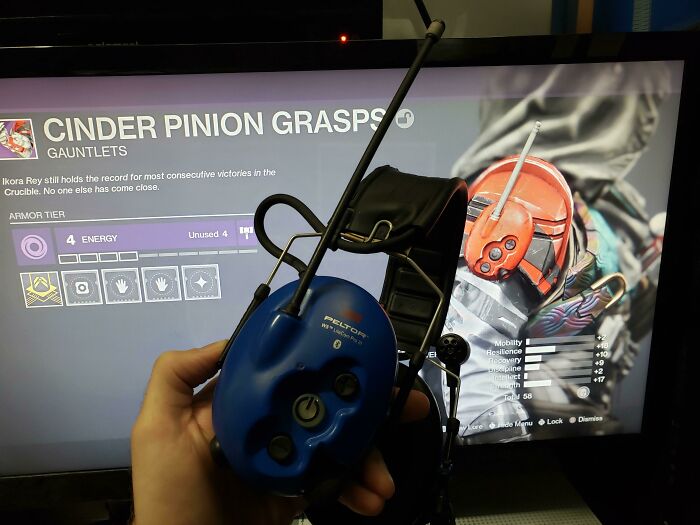 Just Realized I've Been Wearing My Headset Wrong For Years Now. Thank You Bungie For Clearing This Up!