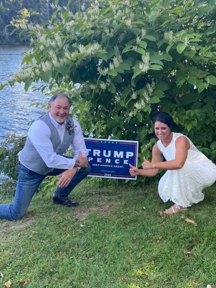 Could You Imagine These Being Your Wedding Photos. Gag Me