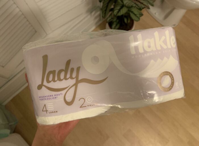 Grabbed Some Toilet Paper While In A Rush, Came Home To Realize That My Boyfriend Won‘T Be Able To Use It