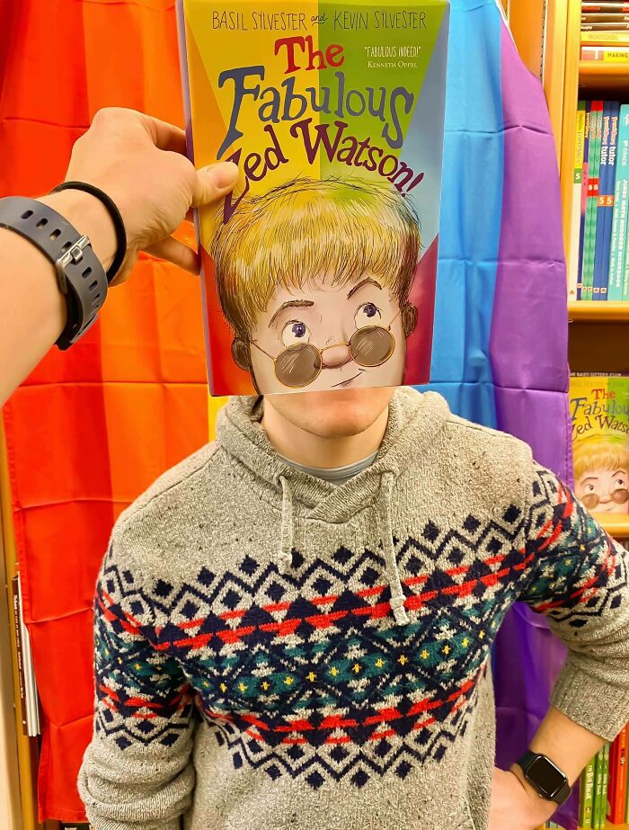 Happy Book Face Friday!
it Is My Very Great Pleasure To Be Doing A Book Face With A Kevin Sylvester Novel! He’s Always Been A Huge Supporter Of Our Little Indie Bookstore And I Know How Much He Loves A Good Book Face! (Secretly I Think He Planned This Cover With This Very Day In Mind!)
the Fabulous Zed Watson Is A Labour Of Love, Shared And Co-Authored By His Child, Basil Sylvester!
the Fabulous Zed Watson Is “The Literary Scavenger Hunt Of A Lifetime, Starring An Endlessly Endearing Non-Binary Tween.”
zed Watson Loves A Few Things: Their Name (Which They Chose Themself!), Their Big Rambunctious Family, And—oh Yeah—monsters. When Zed Discovered The Mystery Surrounding An Unpublished Novel Called The Monster’s Castle, They Were Completely Hooked. Now Zed Is A Member Of A Small But Dedicated Legion Devoted To Finding The Long-Buried Text.
the Book Is Set To Release January 26th! What A Great Book For You And Your Kids To Read During This Lockdown!
#bookface #bookfacefriday Harpercollins Canada Kevin Sylvester