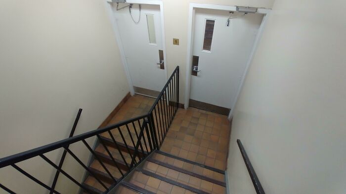 This Stairwell Without A Crossover