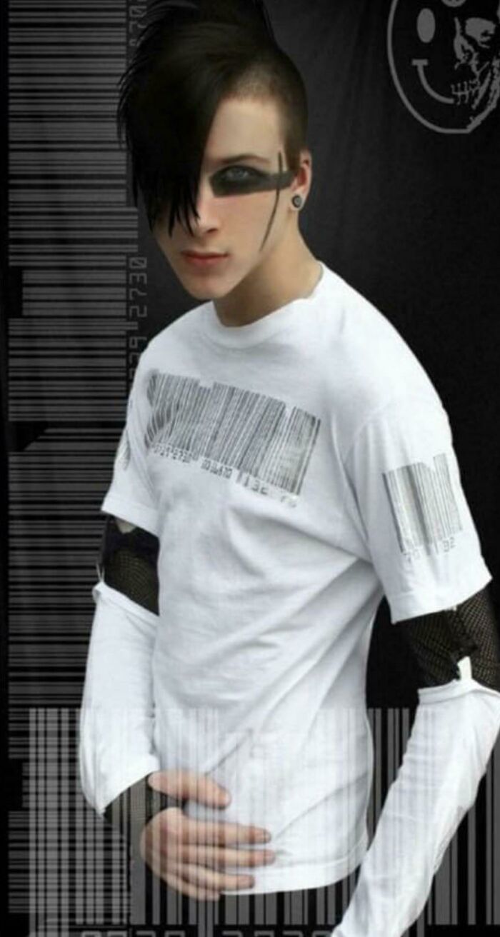 Me Back In 2005... Techno Interested Me