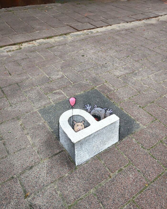 Artist Manages To Extract Life From The Streets And Walls In An Improvised And Joyful Way (New Pics)