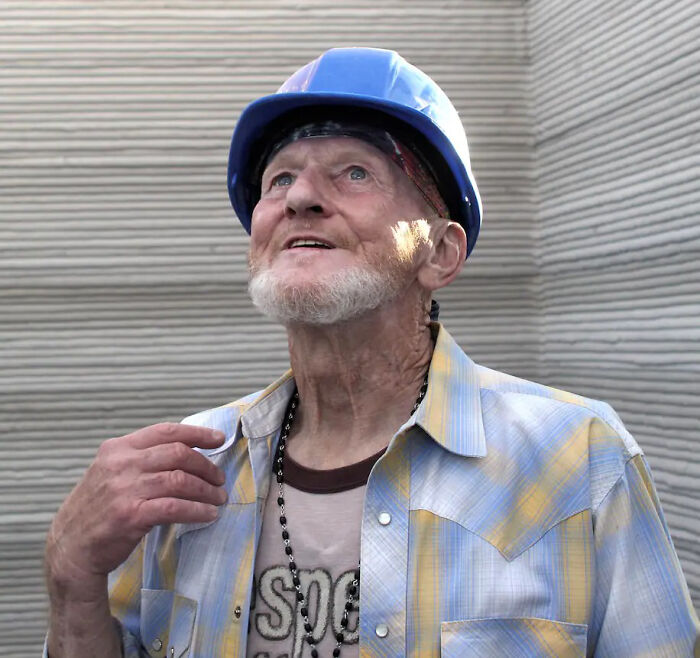 Homeless Man Gets To Live In A 3D-Printed Tiny Home