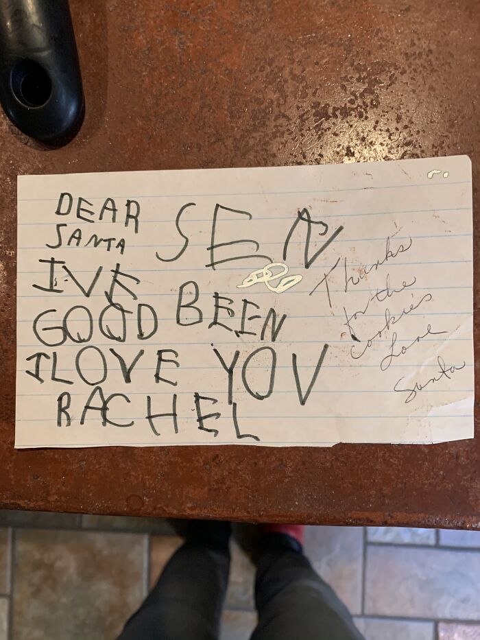 Rachel Is Now 40 Y.o. Mom Of Three