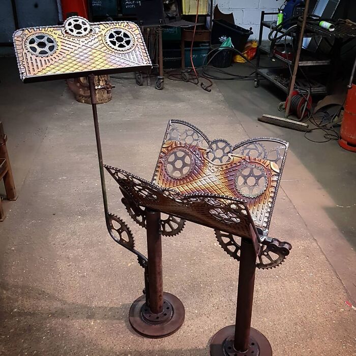 Artist Finds In The Trash His Inspiration For Making Amazing Sculptures