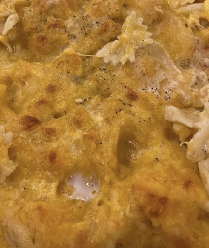 Something Is Off With This Macaroni And Cheese