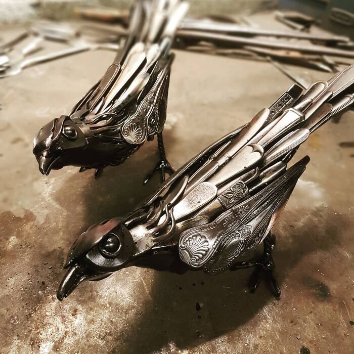 Artist Finds In The Trash His Inspiration For Making Amazing Sculptures