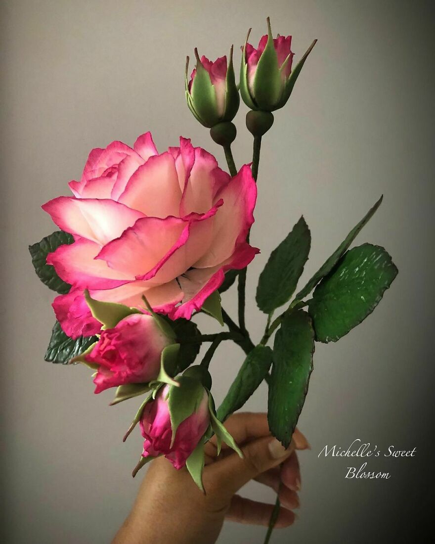 Artist Makes Amazing Realistic Sugar Flowers That Are Hard To Believe Are Not Real