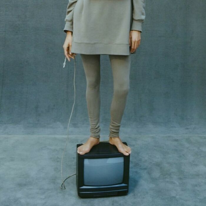 Disconnecting His Xbox Before Lockdown 2 Begins Because You Refuse To Do Your Jigsaws To The Soundtrack Of Him And His Online Mates Attacking Abandoned Farmhouses On Call Of Duty This Time Round